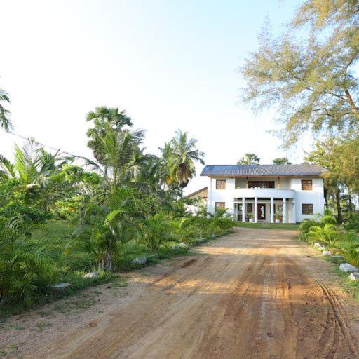 Hotel Kayjay Palms Passikudah Zewnętrze zdjęcie